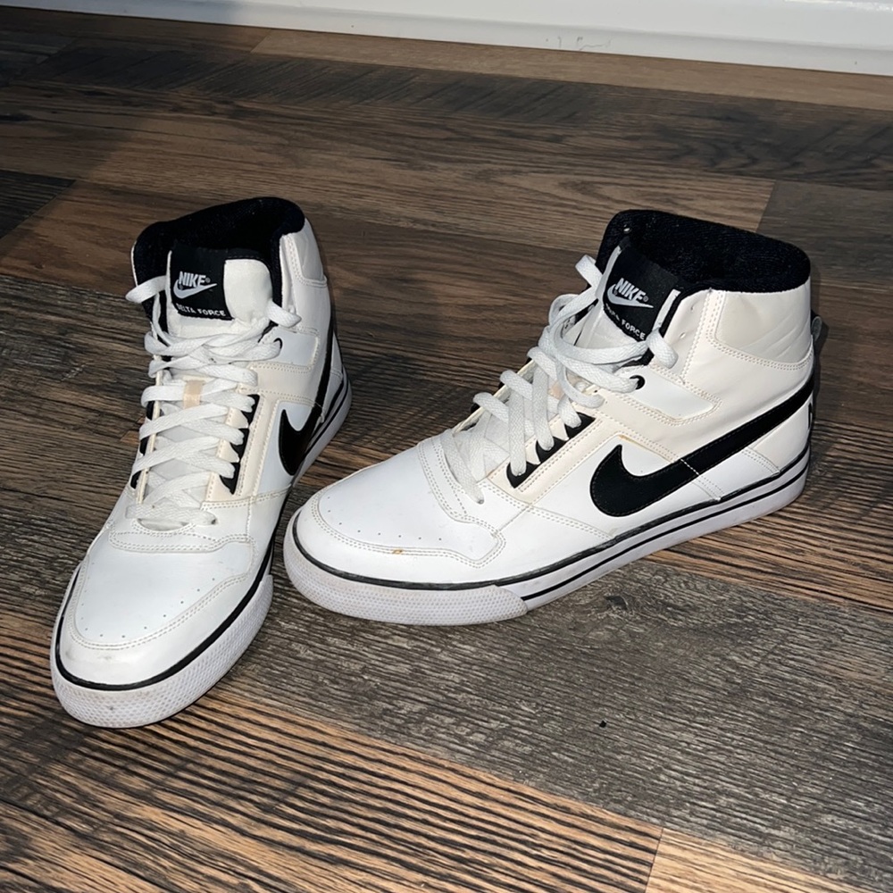 Nike Delta Force High AC 370424-104 White Black Mens Size US 12 (Rare 2011)